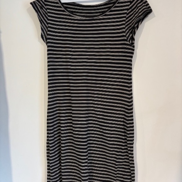 5 cotton sundresses, comfy, size small - Picture 4 of 5